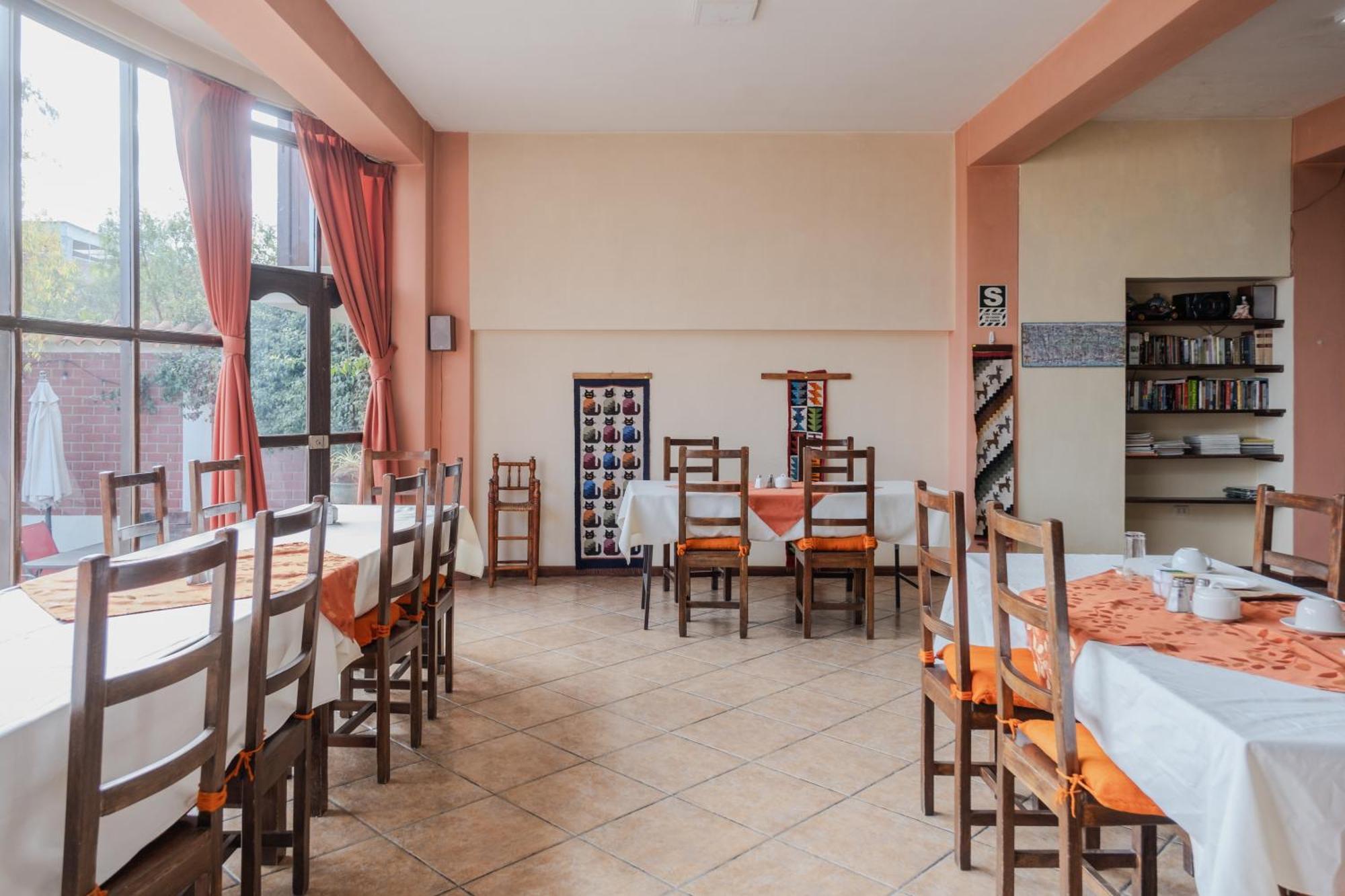 Hotel Santa Cruz ワラス エクステリア 写真